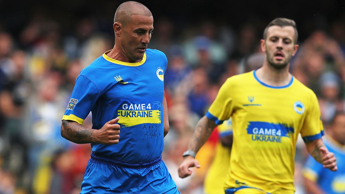 Украинцы возмущены визитом в Россию легендарного футболиста из Италии: Позор! Любитель посидеть на двух стульях