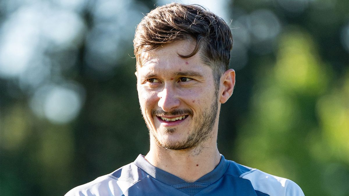 Осипенко и Миранчук пропустили тренировку сборной России перед матчем с Чили