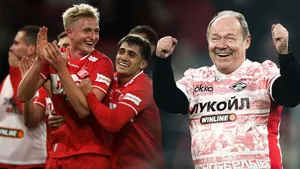 Счастливый «Спартак», эмоции нового тренера и прапорщик Шматко на поле. Огненные фото дерби с «Локомотивом»