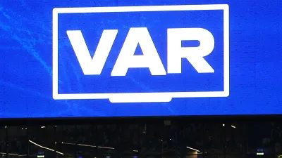 VAR, Футбольное судейство