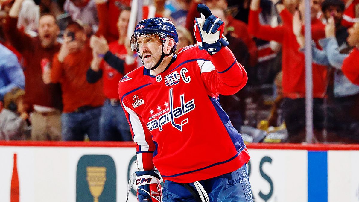 Лидер «Спартака» ответил на сравнения с Овечкиным: «Это слишком громкие слова»