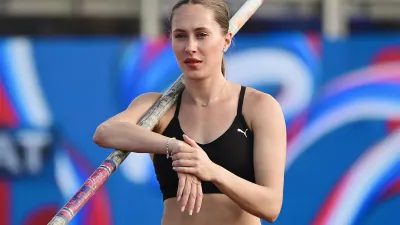 Полина Кнороз