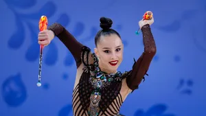 Главная ученица Кабаевой опережает русскую олимпийскую чемпионку на Кубке мира. Борисова удивляет в Ташкенте