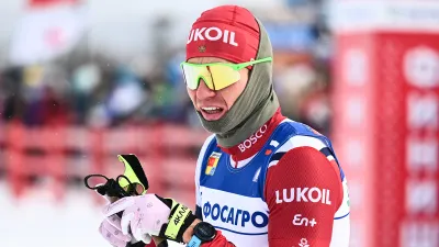 Александр Большунов