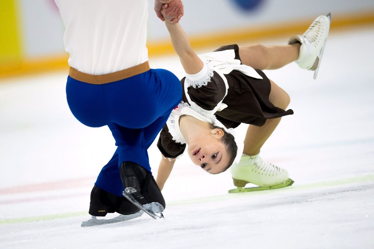 Губки бантиком Щербаковой, синие очки Косторной, Трусова в будоражащем топе. Воссоединение великого трио ТЩК: Фото