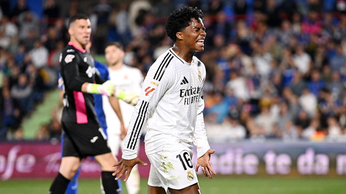 Стало известно, почему «Манчестер Юнайтед» и «Астон Вилла» вышли из гонки за Эндриком