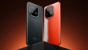 Игровой iQOO Neo 10 на флагманском Snapdragon продают от 26000: у него экран 144 Гц, батарея 7 Ач и 2 млн в AnTuTu