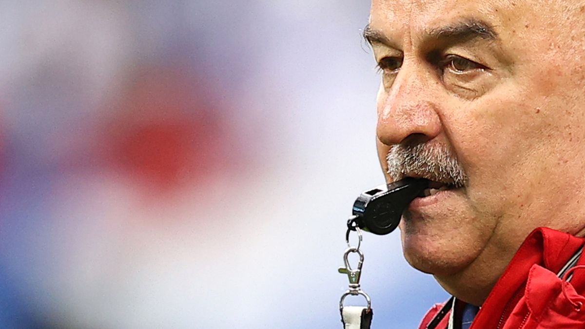 Черчесов обвинил пандемию в провале сборной России на Евро-2021: «Люди те же — команда другая»