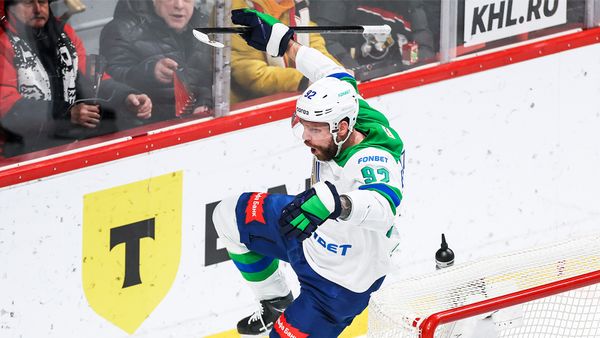 Пережил пневмонию прямо по ходу плей-офф и хочет остаться в Уфе. Что будет дальше со скандальным Кузнецовым?