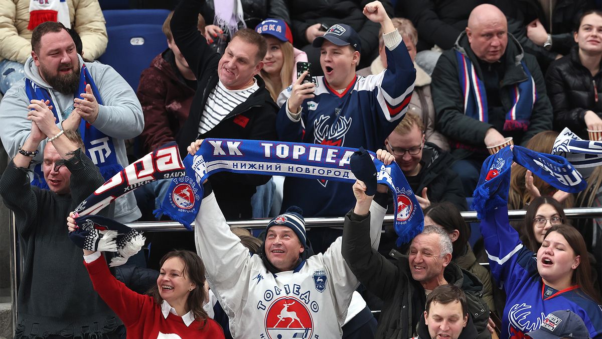 Игрок «Торпедо» Варлаков после 3:4 с минским «Динамо»: " Будем надеяться, что в плей-офф такого хоккея не будет»