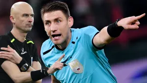 Этот скандальный тренд судей РПЛ не поддается логике: он уже влияет на чемпионскую гонку