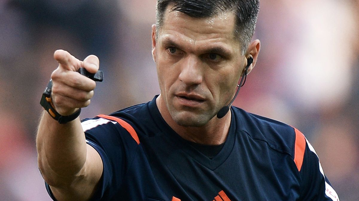 Экс-арбитр РПЛ Федотов поддержал решение поставить пенальти в ворота «Зенита» в матче с «Локо»