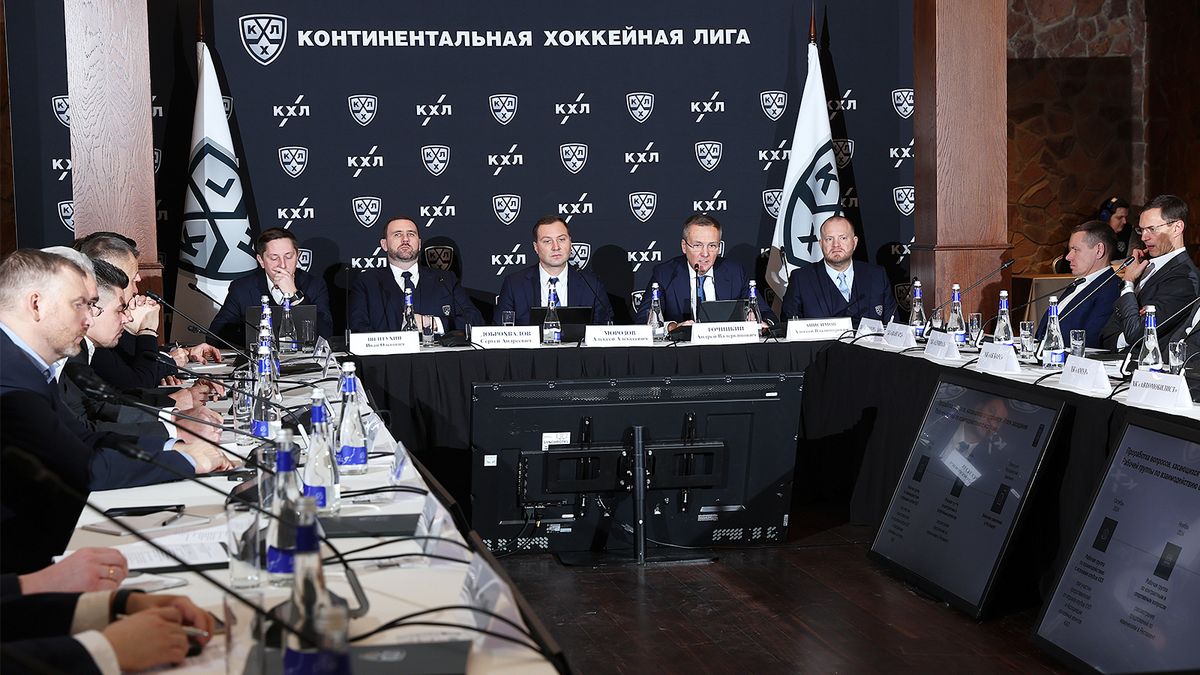 КХЛ пересмотрит формат сезона в случае возвращения сборной России на международные турниры: «Мы к этому уже готовы»