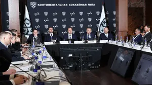 В России наконец-то учредили хоккейный суд, почти как в Америке. Почему наш арбитраж — профанация