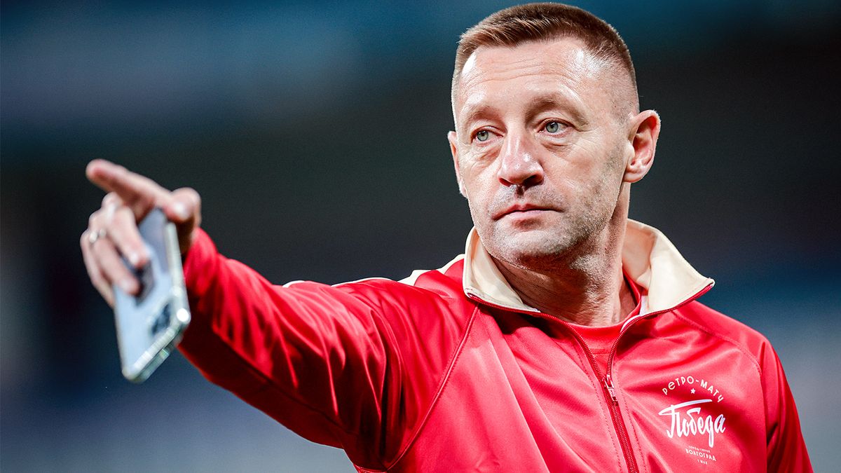 Кротов: «Тихонов может возглавить «Спартак». Ему это по силам»