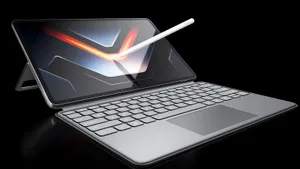 В Россию привезли первый игровой планшет Infinix XPAD GT на чипе Qualcomm: экран 13 дюймов и 8 динамиков