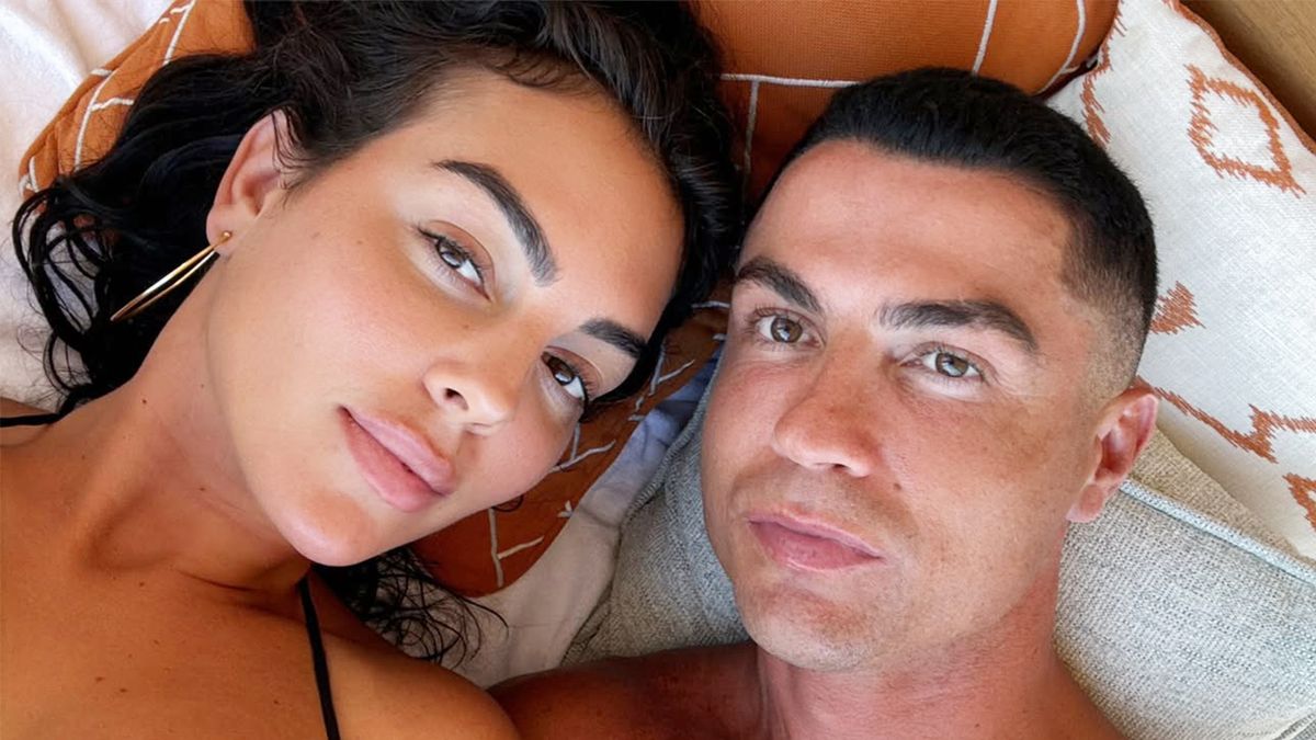 Эти роскошные подарки невеста Роналду получила на помолвку: Джорджине можно только позавидовать