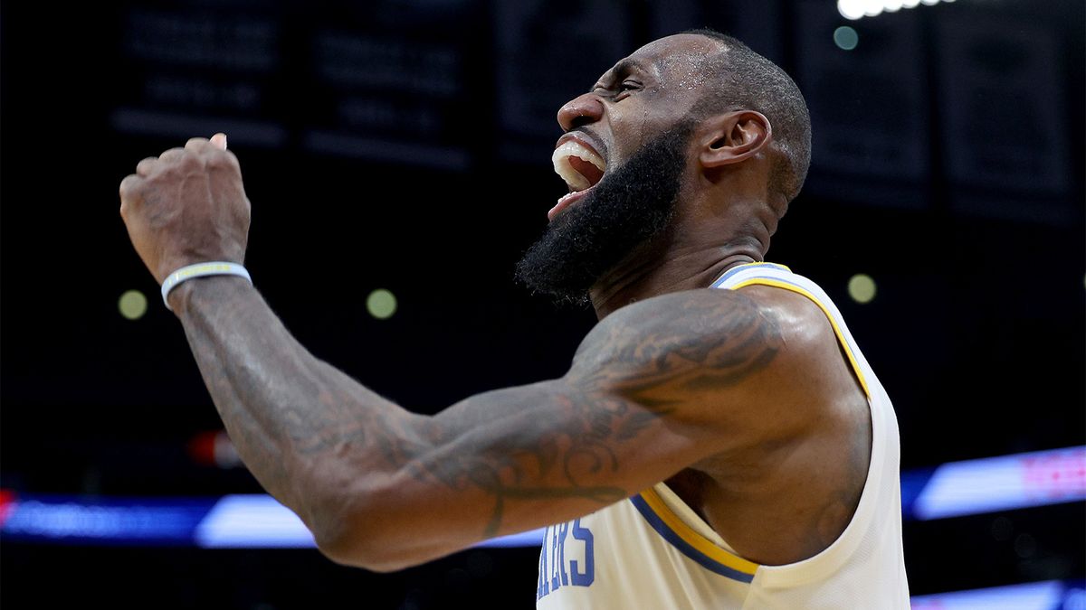 Леброн Джеймс побил рекорд НБА, державшийся с 1989 года