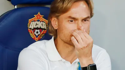 Валерий Карпин