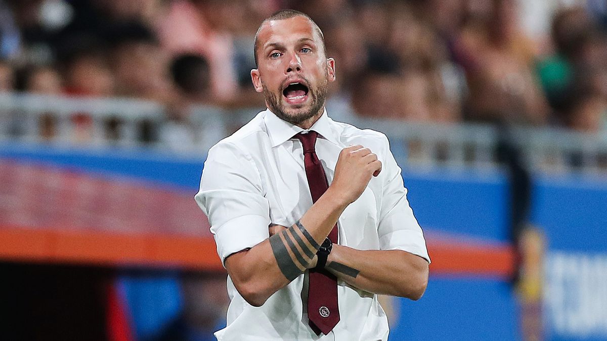 «Аякс» объявил об отставке главного тренера команды