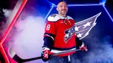 Что творится с Овечкиным накануне сезона? Он пропустил игру, но его тренер утверждает, что все под контролем