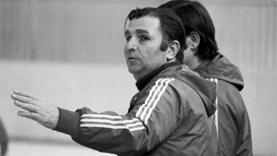 Виктор Тихонов-старший