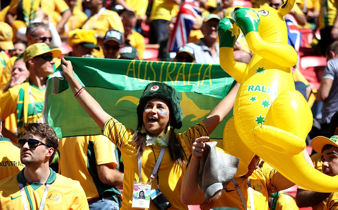 Пять футболисток сборной Ирана получили гуманитарные визы в Австралии