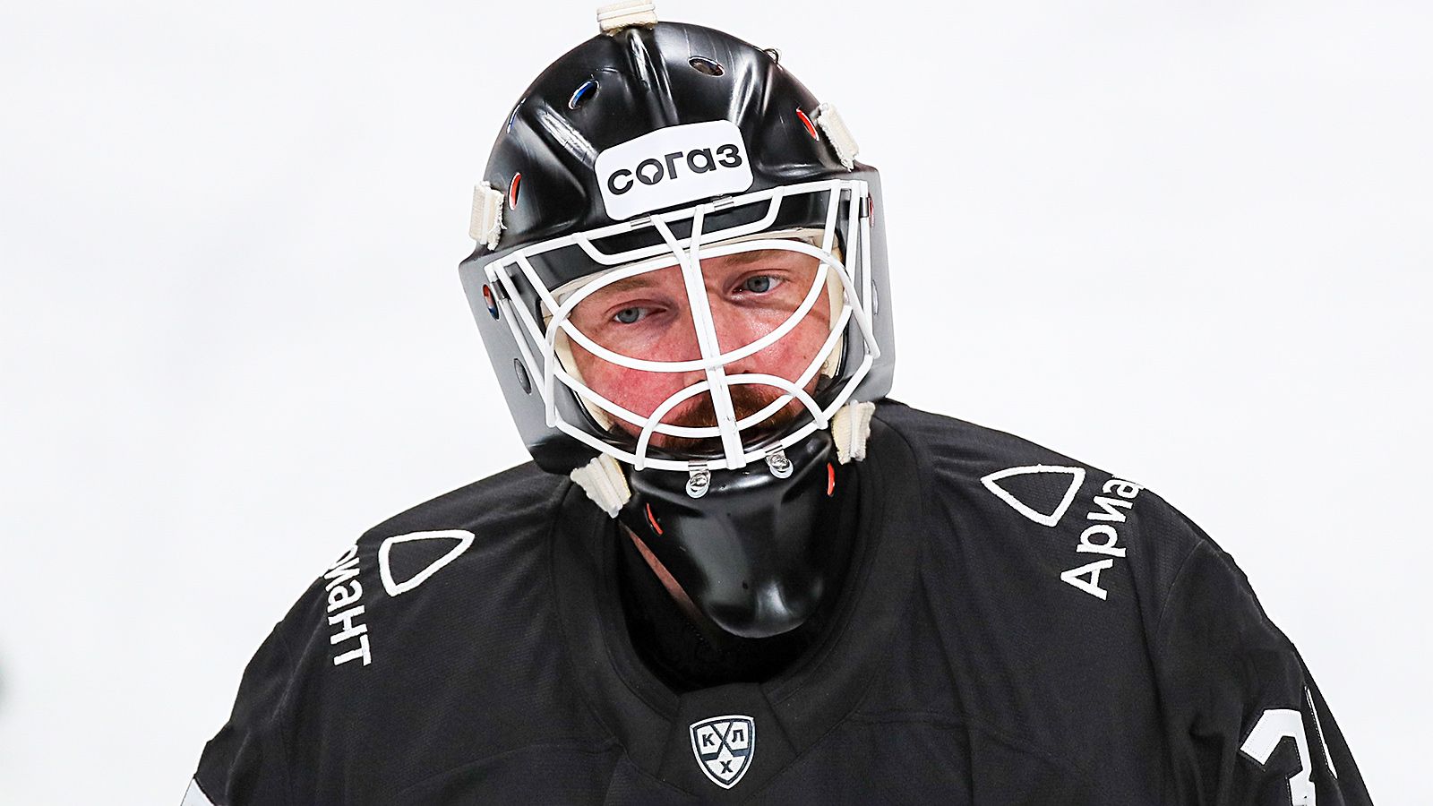 Келов эндрю хоккеист. Кхл 2022 трактор. Хк трактор 2022. Кхл 2022 трактор. Хк трактор.