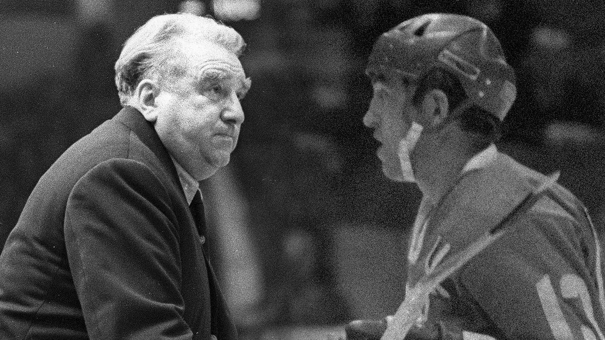 Ему доверили защищать честь СССР, а он не стеснялся скандалить с великим Тарасовым! Истории о легендарном Михайлове