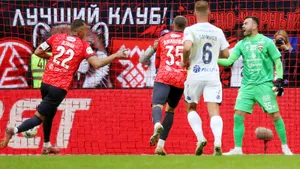 Отмененный гол Дзюбы в ворота ЦСКА: разбор решения судей в ключевом эпизоде матча с «Акроном»