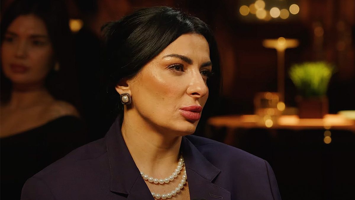 Мог вообще по рукам пустить! Футболист Урала уснул в брачную ночь. Его жену до утра развлекал президент клуба