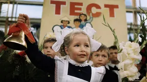 Тест: продолжите школьную песню из СССР. Вспоминаем классику к 1 сентября