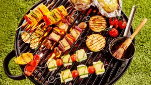 Чем заменить мясо для шашлыков: нашли 4 шикарные альтернативы для вегетарианцев