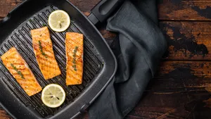 Готовлю лосося по этому рецепту: получается невероятно вкусное блюдо для ужина