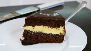 Этот торт получится даже у школьницы: нашли рецепт очень простого и нереально вкусного «Эскимо» 