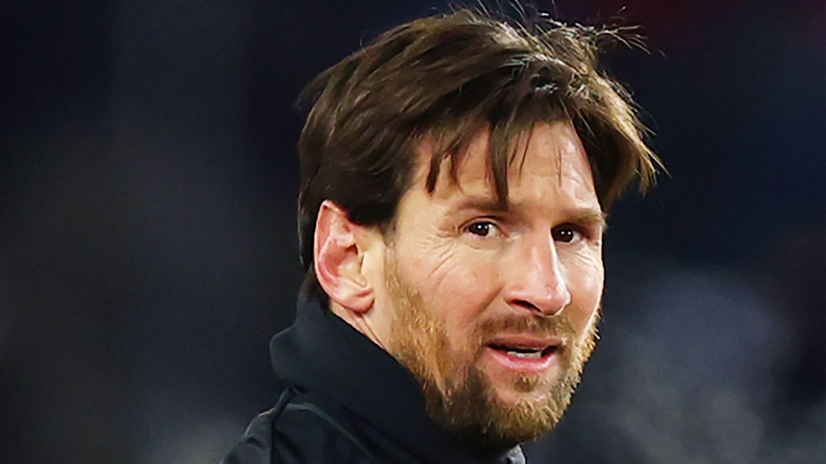 Фанаты в Индии устроили погром на стадионе из-за организации встречи с Месси