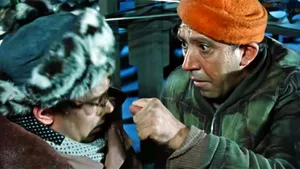 Оказывается, фига раньше значила совсем другое: у этого жеста был неприличный смысл