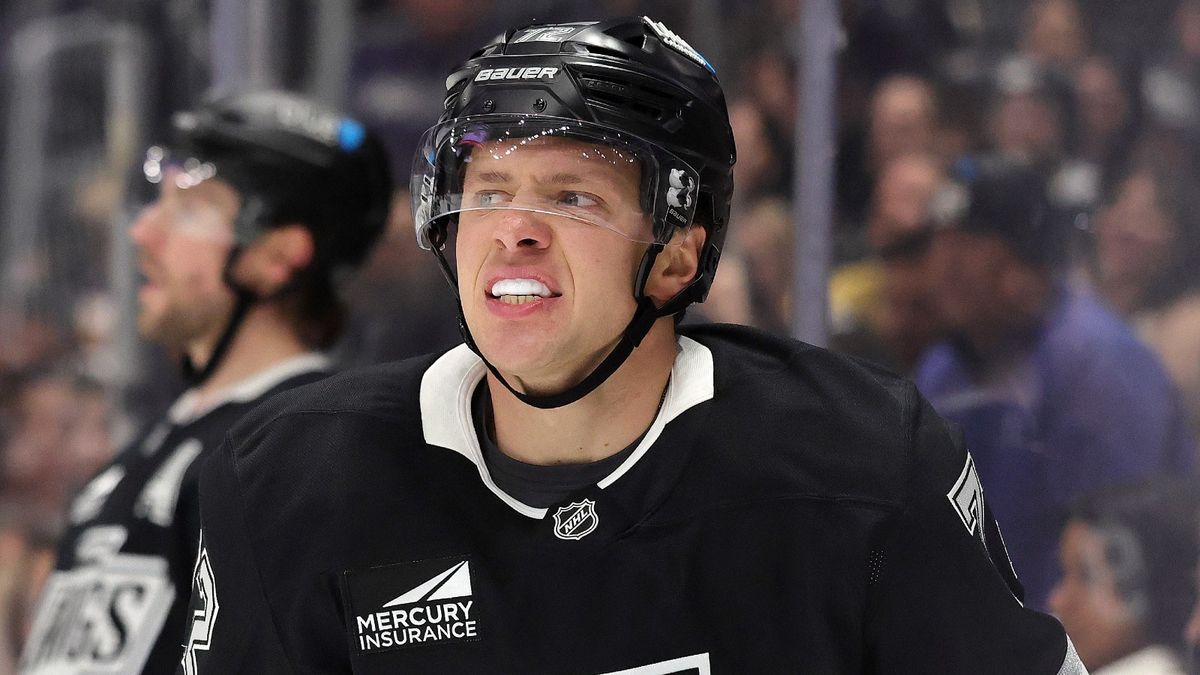 Голевая передача Панарина помогла «Лос-Анджелесу» обыграть «Рейнджерс»