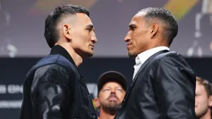 Самый яркий боец UFC будет мстить за жуткую травму 11-летней давности. Все о бое Макс Холлоуэй — Чарльз Оливейра 2