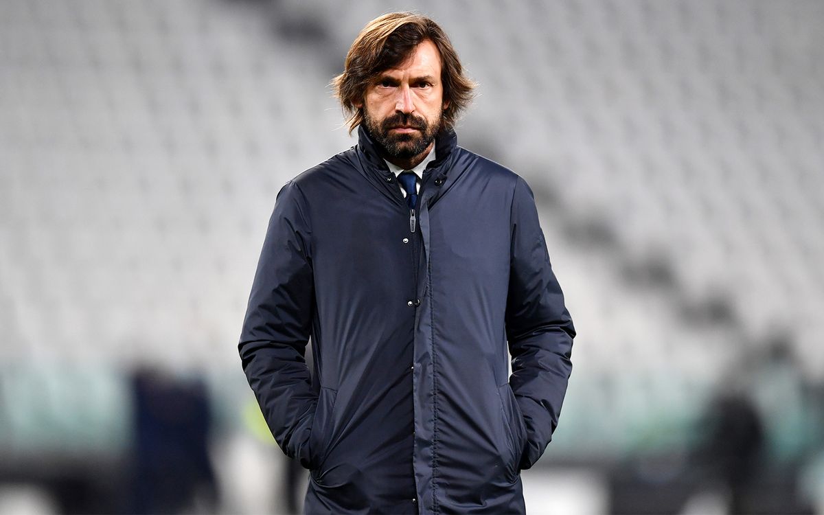 Легенда сборной Италии Пирло показал фото дочки-красавицы в купальнике, поздравив ее с 19-летием