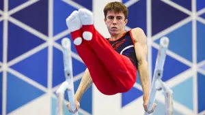 Удивительная развязка гимнастического Кубка России. Судьи вмешались в битву топ-юниора Духно и чемпиона Маринова