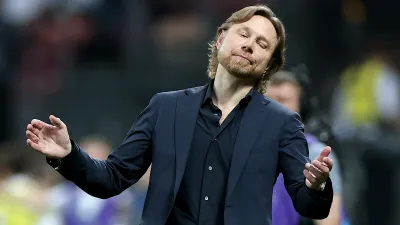 Валерий Карпин