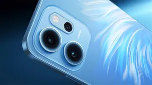 Новый OPPO Reno14 F на чипе Qualcomm уже дешевле 21000: у него камера Sony с оптостабом, батарея 6 Ач и защита IP69