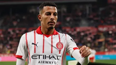 Аззедин Унахи