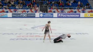 Молодые дуэты школы Тутберидзе сражаются за подиум на Гран-при. Именно они — будущее парного катания России