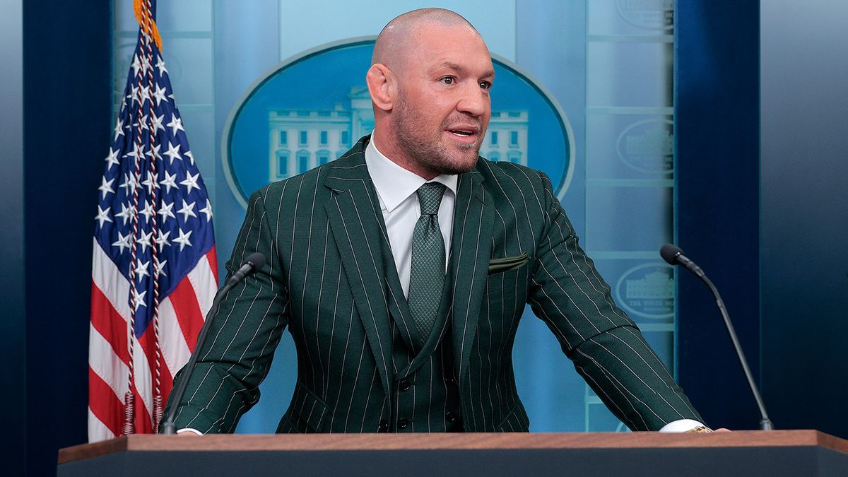 Макгрегор считает, что Джошуа нокаутирует Пола за 60 секунд