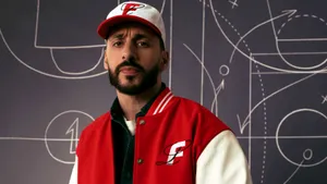 FONBET и L’One представили совместную коллекцию баскетбольного мерча