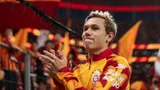 Батраков забил гол, «Галатасарай» и «Барселона» сыграли вничью в первом тайме в матче Лиги чемпионов