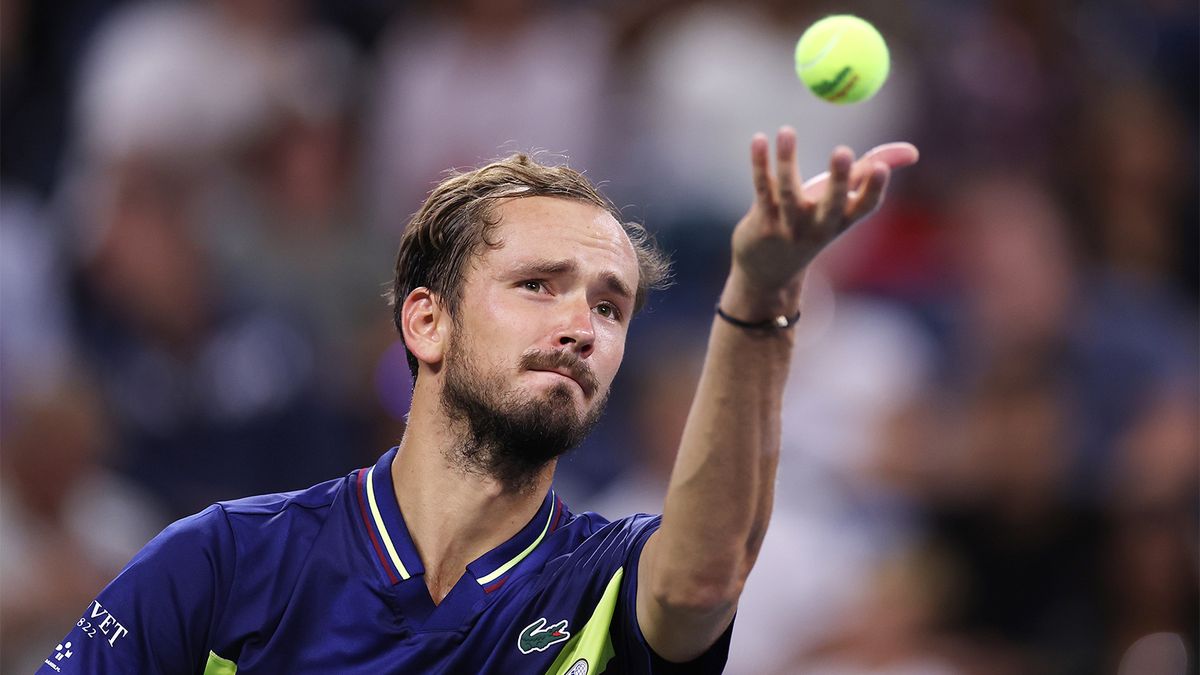 Медведев стал чемпионом турнира в Дубае — Грикспор снялся с финального матча