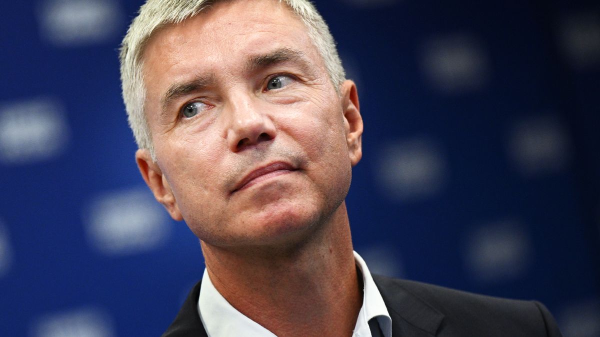 Депутат — о пиве на стадионах: «Мы почему своим людям не доверяем? Почему думаем, что обязательно кто-то нажрется?»